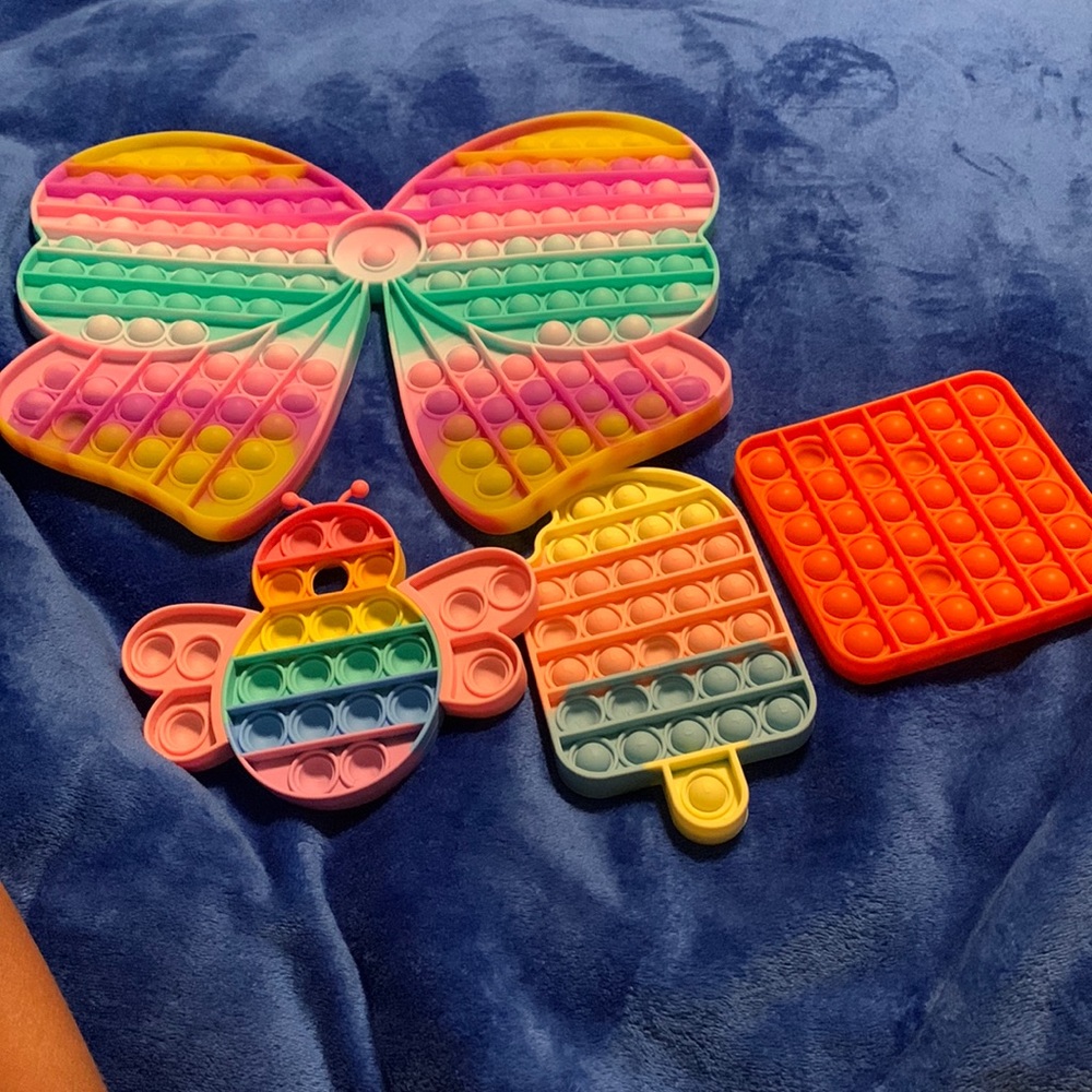 A fidget box